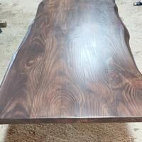 tavolo in legno massello