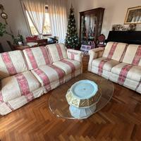 Coppia di divani classici - uno é letto - Roma EUR