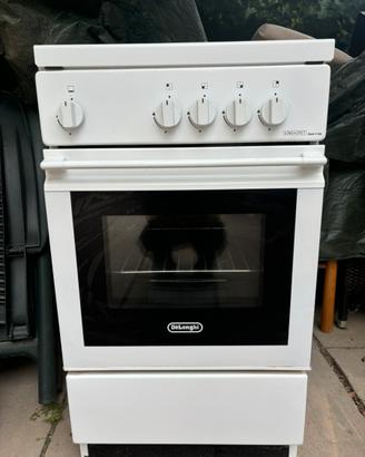Cucina a gas Delonghi