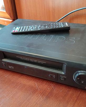 Videoregistratore VHS Philips 410 non funzionante