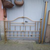 Letto in ottone