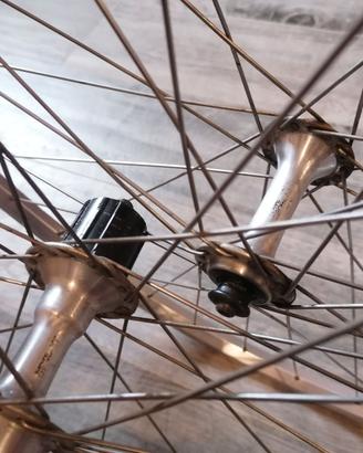 Coppia cerchi 26 con mozzi Shimano XT Vintage