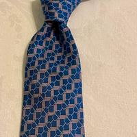 Cravatta Hermes in pura seta