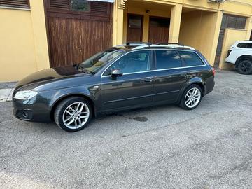 Auto SEAT EXEO ST 2000 TDI