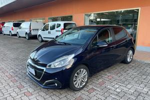 Peugeot 208 PureTech 82 5 porte Allure