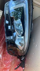 Faro destro e paraurti merced classe A amg w177