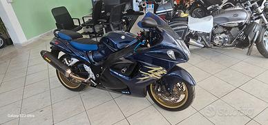 Suzukk GSX 1300 Hayabusa