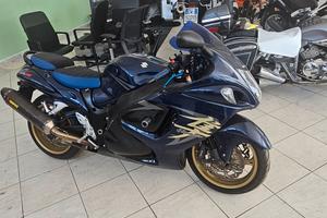 Suzukk GSX 1300 Hayabusa