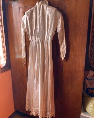 Vecchio abito da sposa