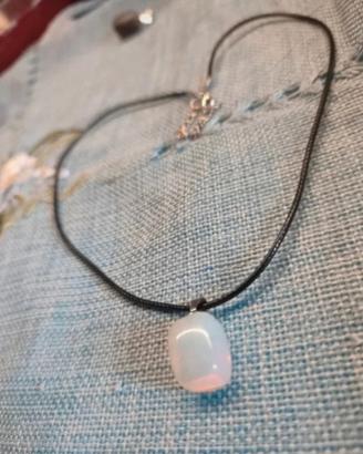 Collana pendente pietra quadrata Opalite
naturale 