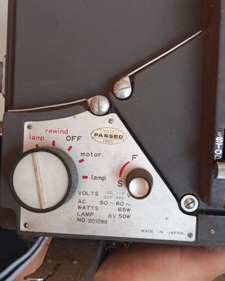 Proiettore Vintage Cinemax-80F – 8mm – Pezzo da co