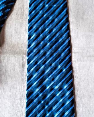 Cravatta Longchamp Stupenda