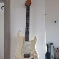 Fender Stratocaster Japan mod 62 reissue 