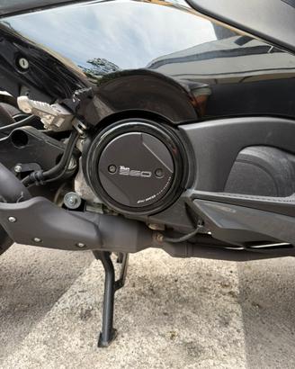 coperchio tmax carter motore con presa daria BCD