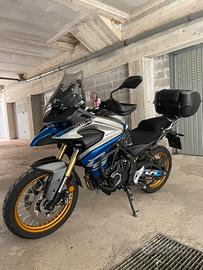 Voge 525