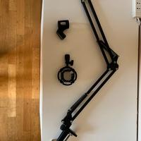 Asta da scrivania per microfono