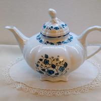Teiera in porcellana spagnola