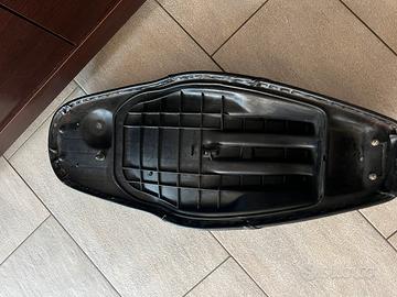 sella scooter