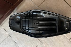 sella scooter