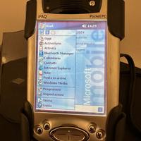 Compaq iPAQ H3870 (H3800 series) Pocket PC 2002