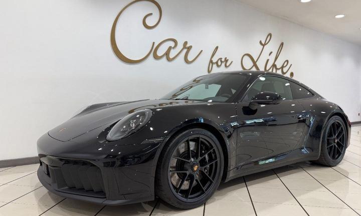 PORSCHE 911 Carrera 992.2 4 GTS Coupè