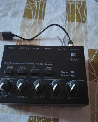Mini mixer per pedaliera Basso /chitarra