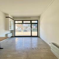 NEGOZIO A VILLA DEL CONTE