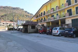 4 LOCALI A MONTORO