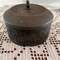 Scatolina in ottone antica