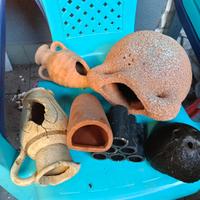 Rocce e legni per acquario