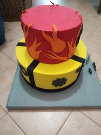 Torta finta per compleanno 