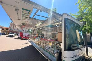 Autonegozio market / food truck