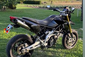 Aprilia Dorsoduro 750-A2