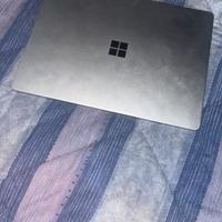 Microsoft Surface laptop go 13 i5 8gb ram 128gb