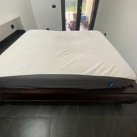 Letto legno massiccio etnico basso, matrimoniale