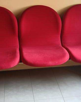 divanetto vintage tre posti Rosso 