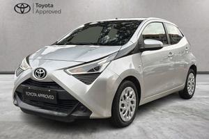 Toyota Aygo 5p 1.0 x-play 72cv