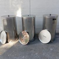 BOTTI IN ACCIAIO INOX PER OLIO/VINO