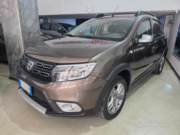 DACIA SANDERO STEPWAY 1.0 GPL 100cv 1 PROPRIETARIO