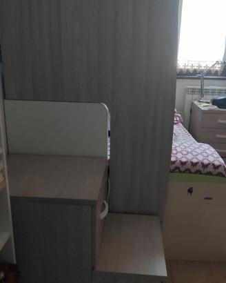 Struttura letto a soppalco salvaspazio