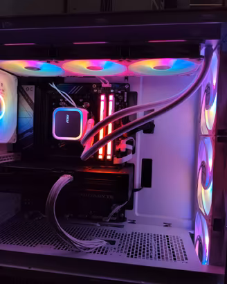 PC GAMIGN AM5 5060TI/ 32GBDDR5/9600X M2 990EVO