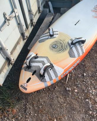 Tavola carve 141