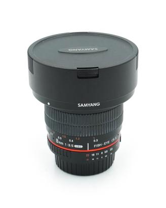 Samyang 8mm f/3.5 UMC Fish-eye CS II Nikon F