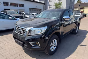 Nissan Navara 2.3 dCi 4WD King Cab Acenta