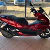 Honda Pcx 125 PARI AL NUOVO 850 KM