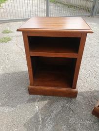 Mobiletto porta lampada/telefono/PC