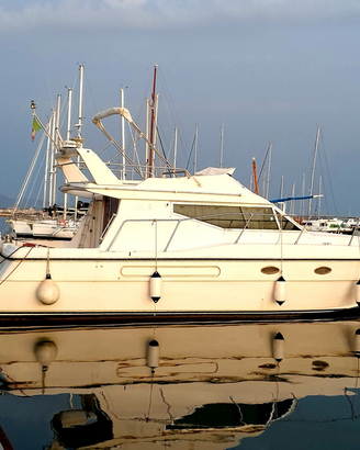 Azimut AZ37 Fly - 2 cabine e 2 bagni