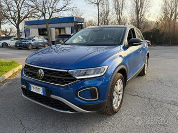 VOLKSWAGEN T-Roc PROMO FINANZIAMENTO2.0 TDI 150