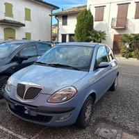 Lancia Ypsilon 2004