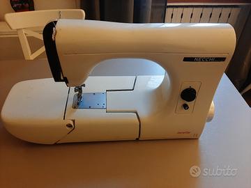 macchina da cucire Necchi Mirella vintage